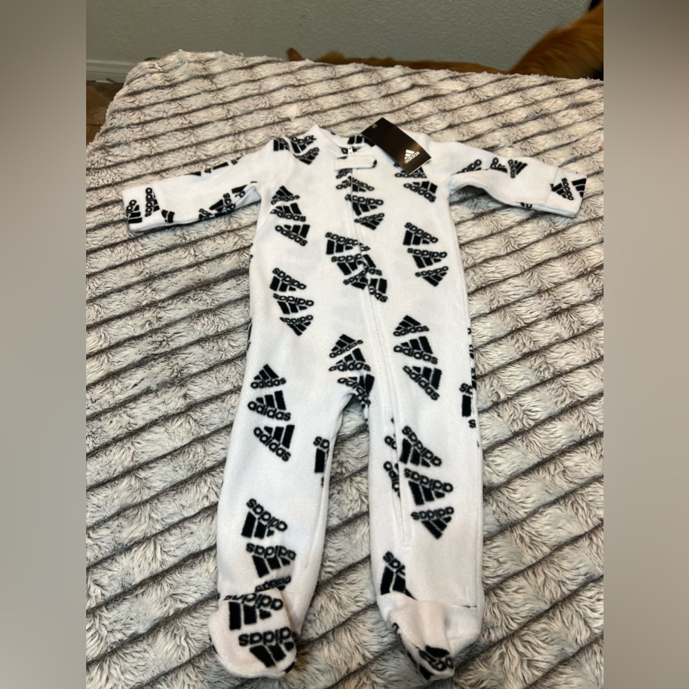 🌸 4 for $15 Adidas Footed Onesie NWT